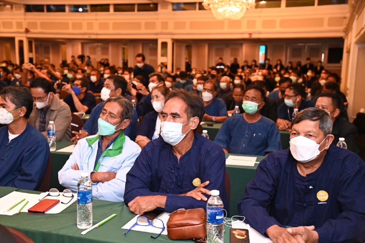 'เฉลิมชัย' ลุยทวงแชมป์ส่งออกข้าว ชูศูนย์ข้าวชุมชนกระจายเมล็ดพันธุ์คุณภาพ