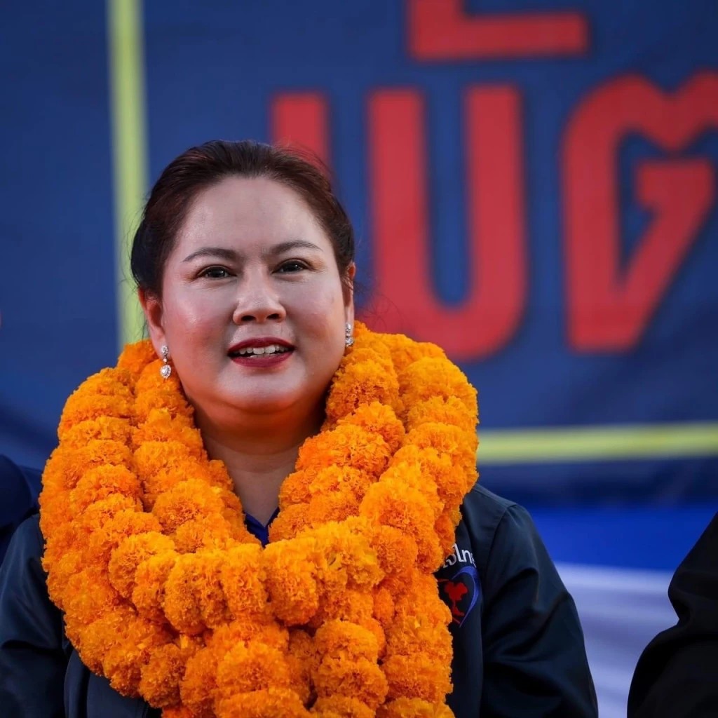   หมอมิลค์ สายแข็งแห่ง อ.โพนพิสัย ผู้สมัคร ส.ส.หนองคาย ภูมิใจไทย 