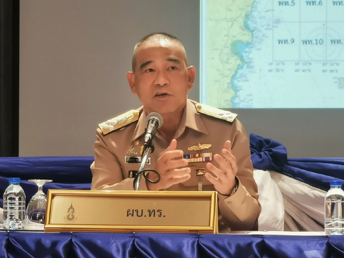  พลเรือเอกเชิงชาย ชมเชิงแพทย์ ผู้บัญชาการทหารเรือ 