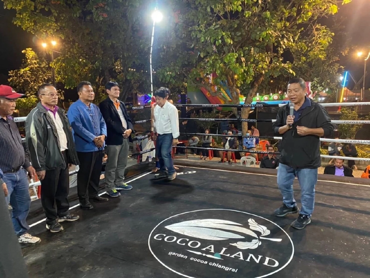   ส.ส.โอ-รังสรรค์ วันไชยธนวงค์ ไปงานไหน ไม่สวมเสื้อสีน้ำเงิน ลดแรงต้านในพื้นที่ 