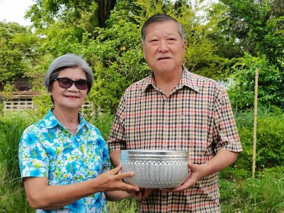 ปวีณ-ผ่องศรี แซ่จึง เดิมพันสุดท้ายในชีวิตการเมือง