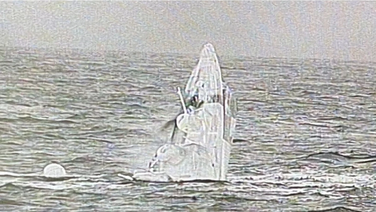 วินาทีเรือหลวงสุโขทัยจมลงทะเล