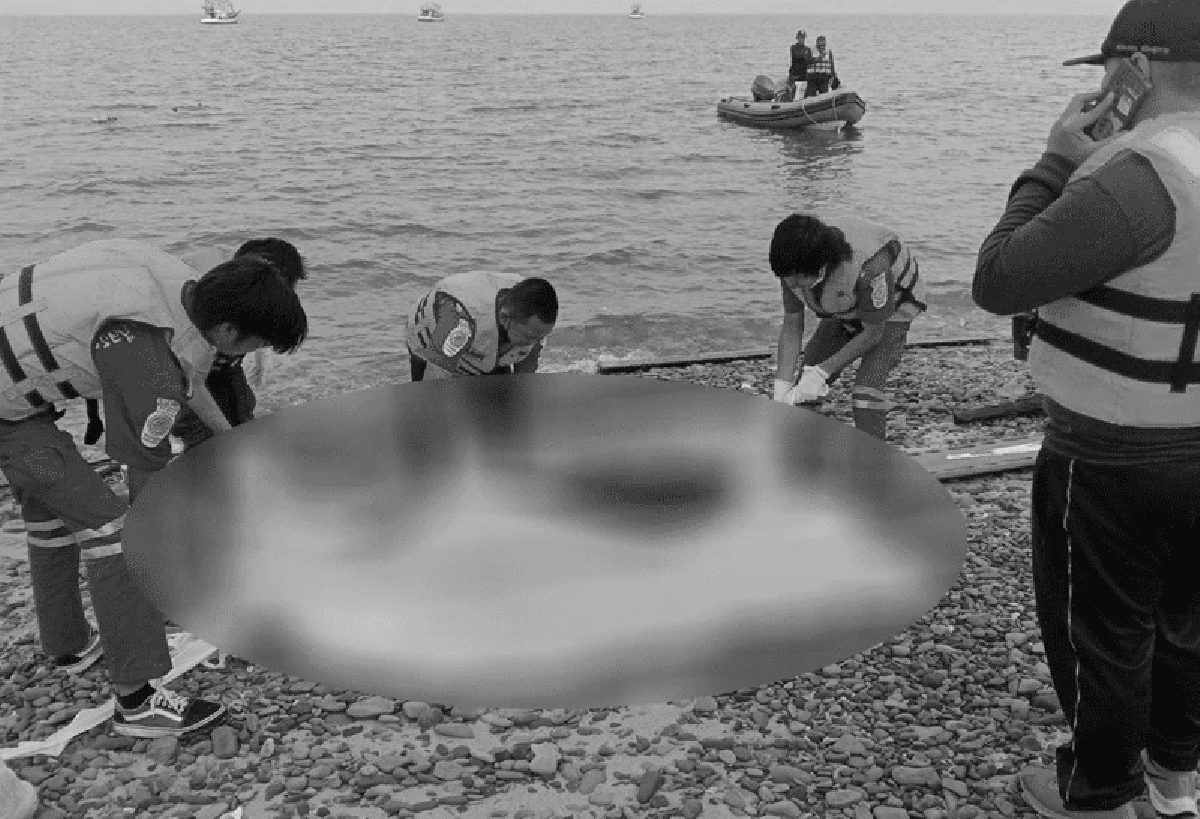 พบร่างผู้เสียชีวิต แต่งกายบ่งชี้กำลังพลเรือหลวงสุโขทัย