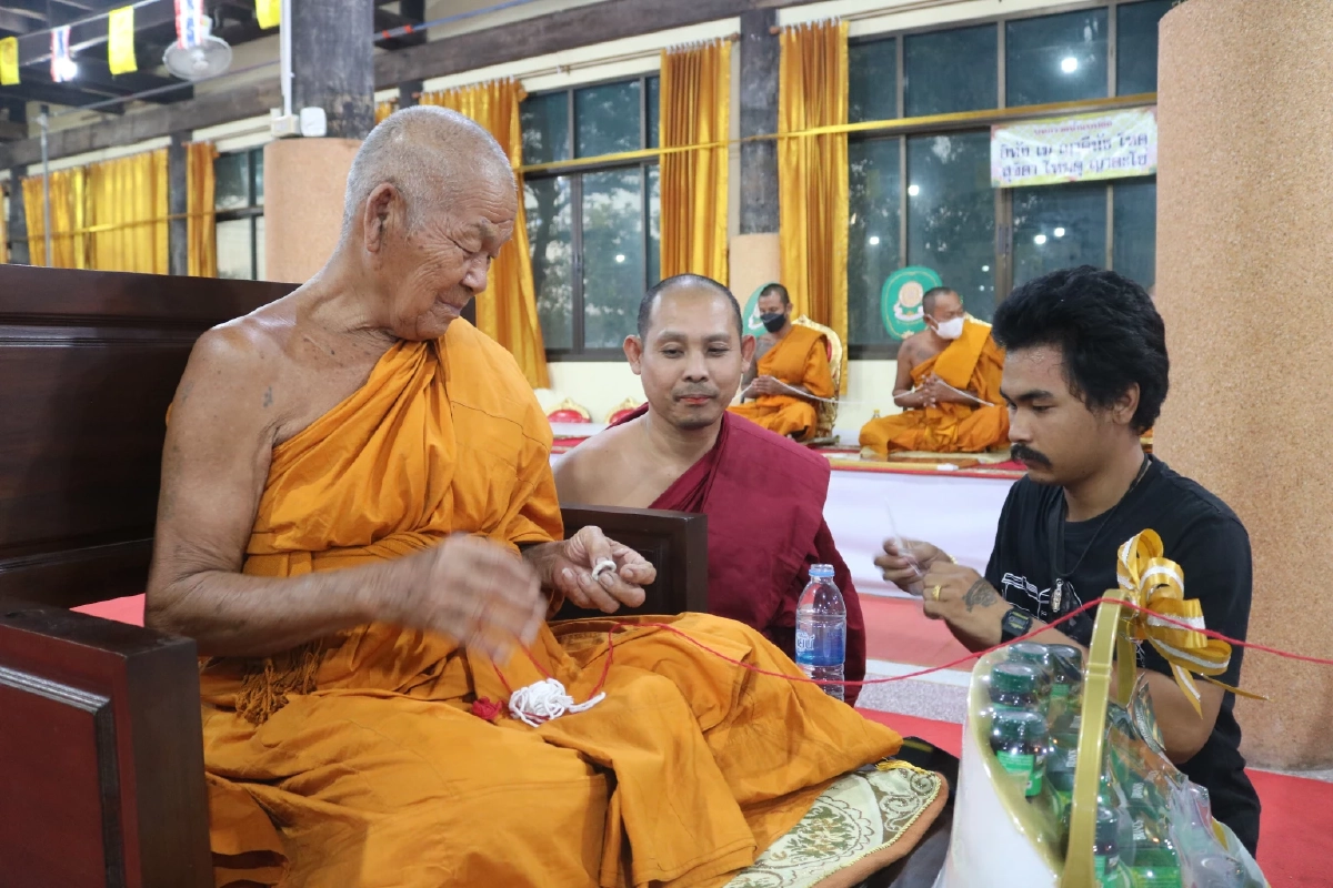 แสดงมุทิตาจิต อายุวัฒนมงคล 7 รอบ หลวงพ่อทวน วัดอุทุมพราราม สุพรรณบุรี