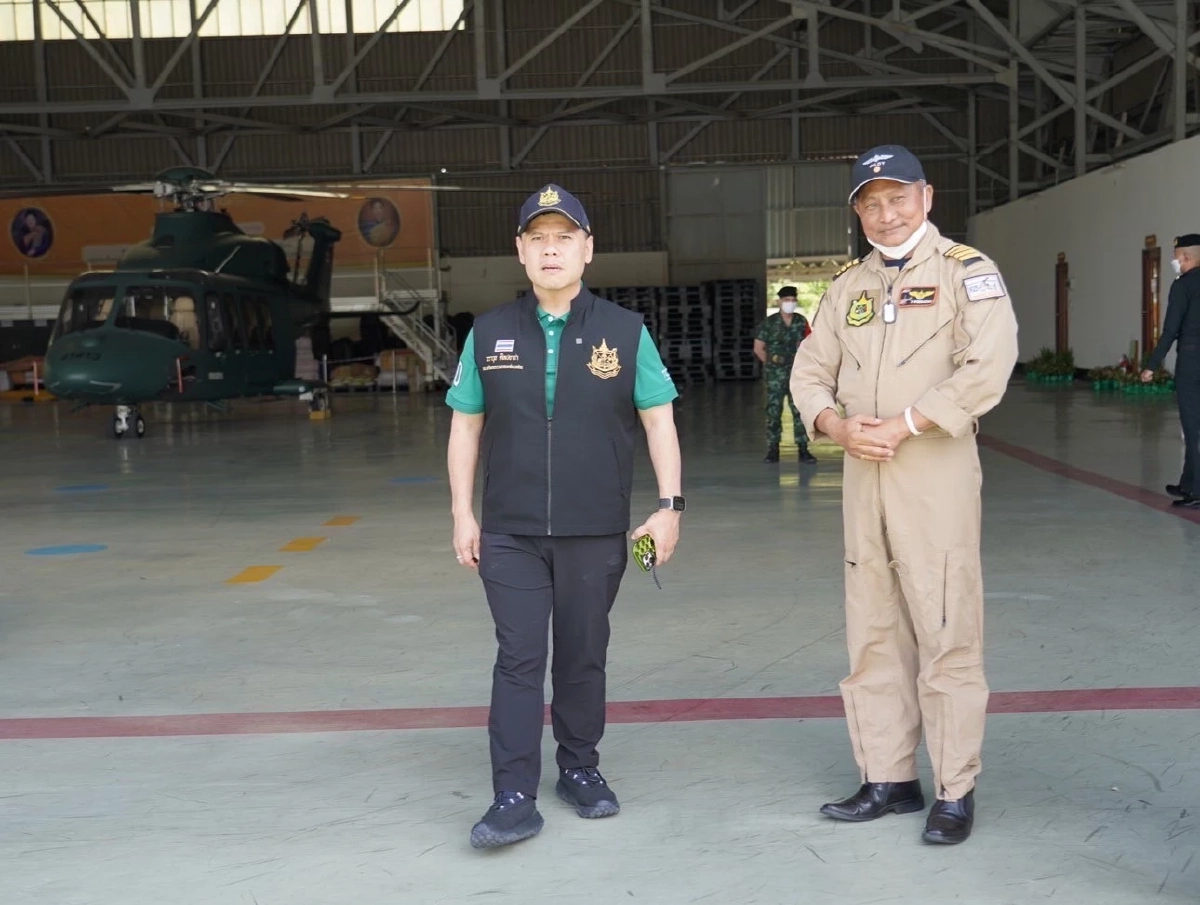  นายวราวุธ ศิลปอาชา รมว.กระทรวงทรัพยากรธรรมชาติและสิ่งแวดล้อม 