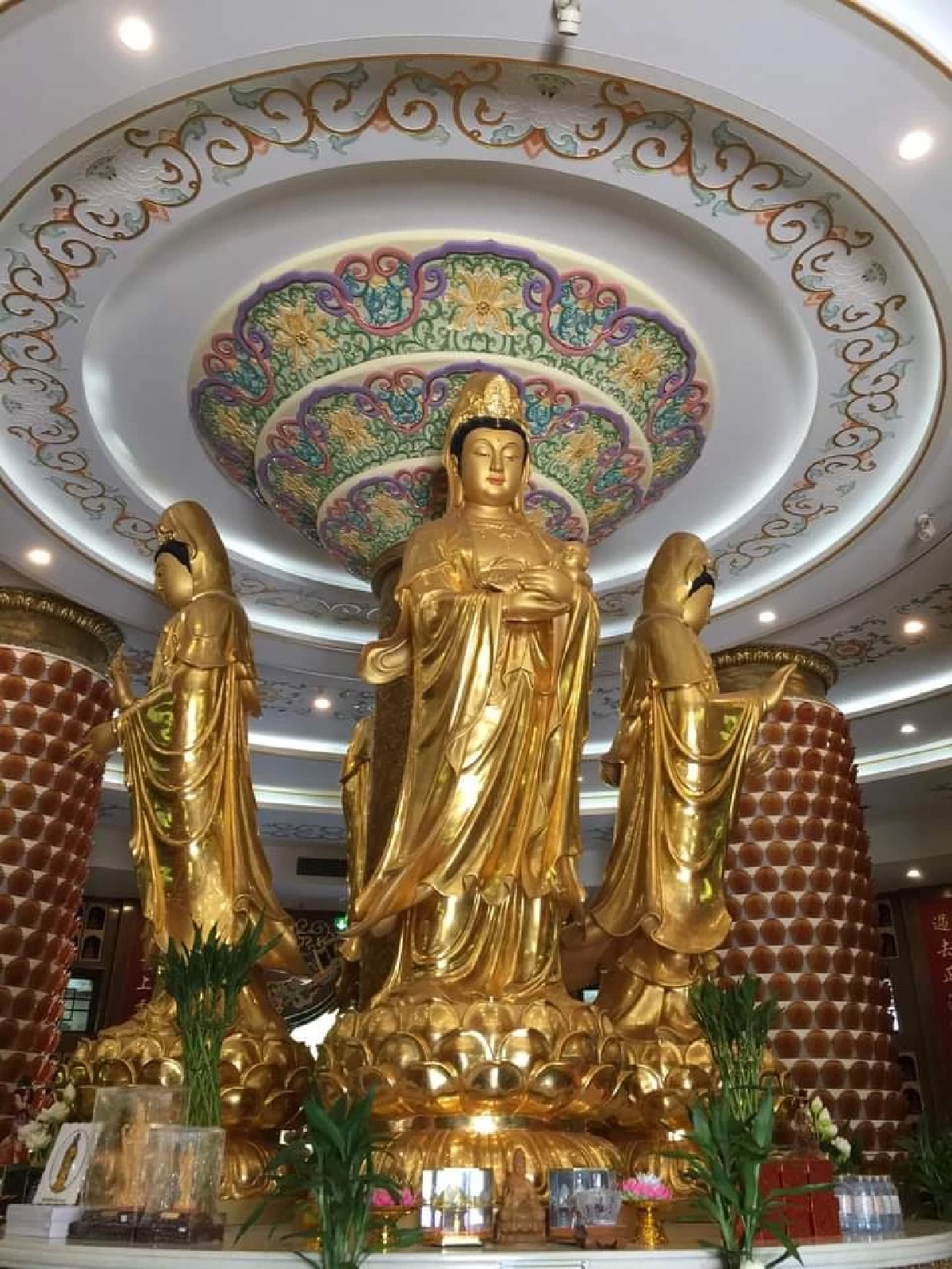 เที่ยวไหว้พระ ขอพร บรรยากาศไต้หวัน ที่ วัดโฝวกวงซัน