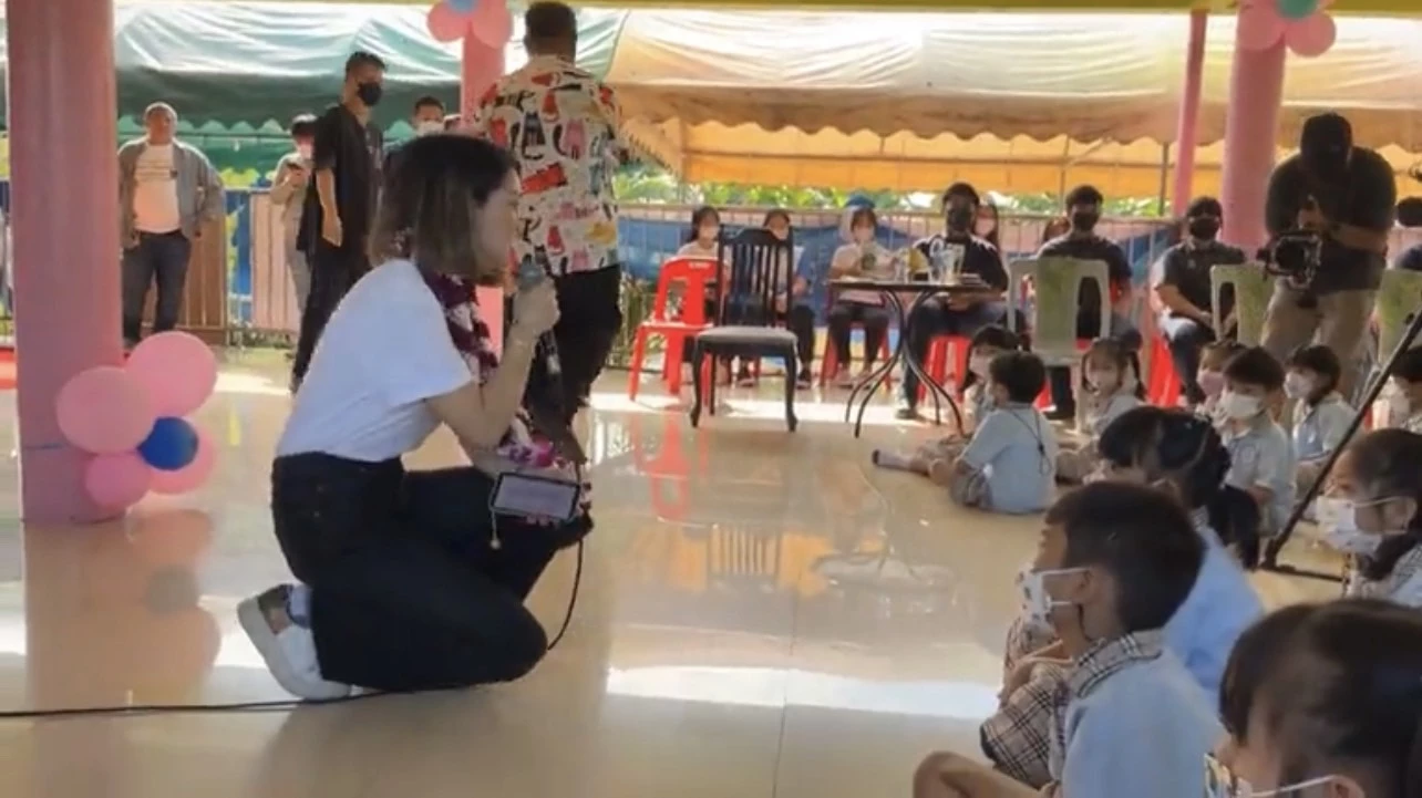 . นางสาววทันยา บุนนาค หรือ มาดามเดียร์ 