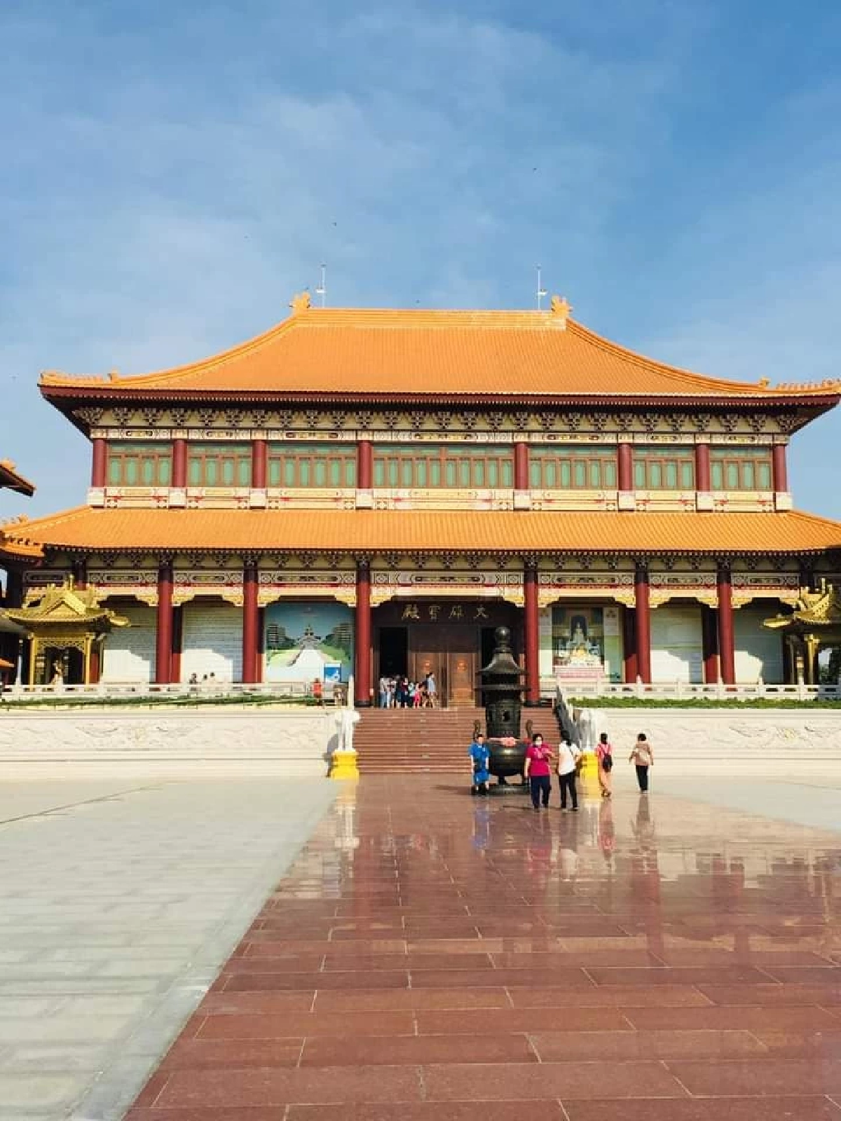 เที่ยวไหว้พระ ขอพร บรรยากาศไต้หวัน ที่ วัดโฝวกวงซัน