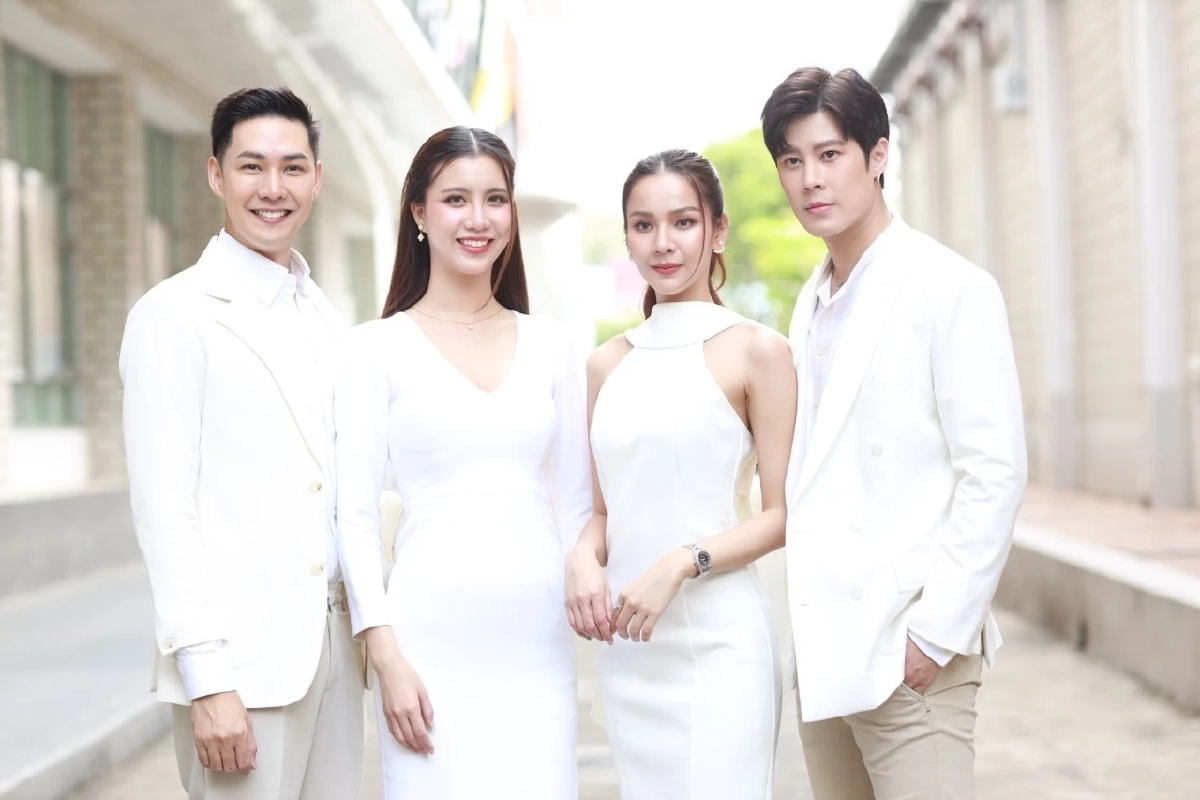 บวงสรวงละคร หงส์ในกรงกา 