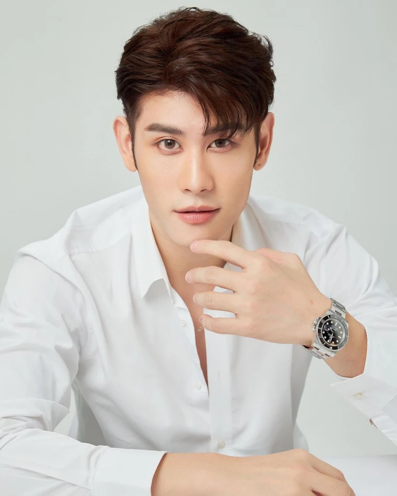 หมอไวท์ เปิดดวง