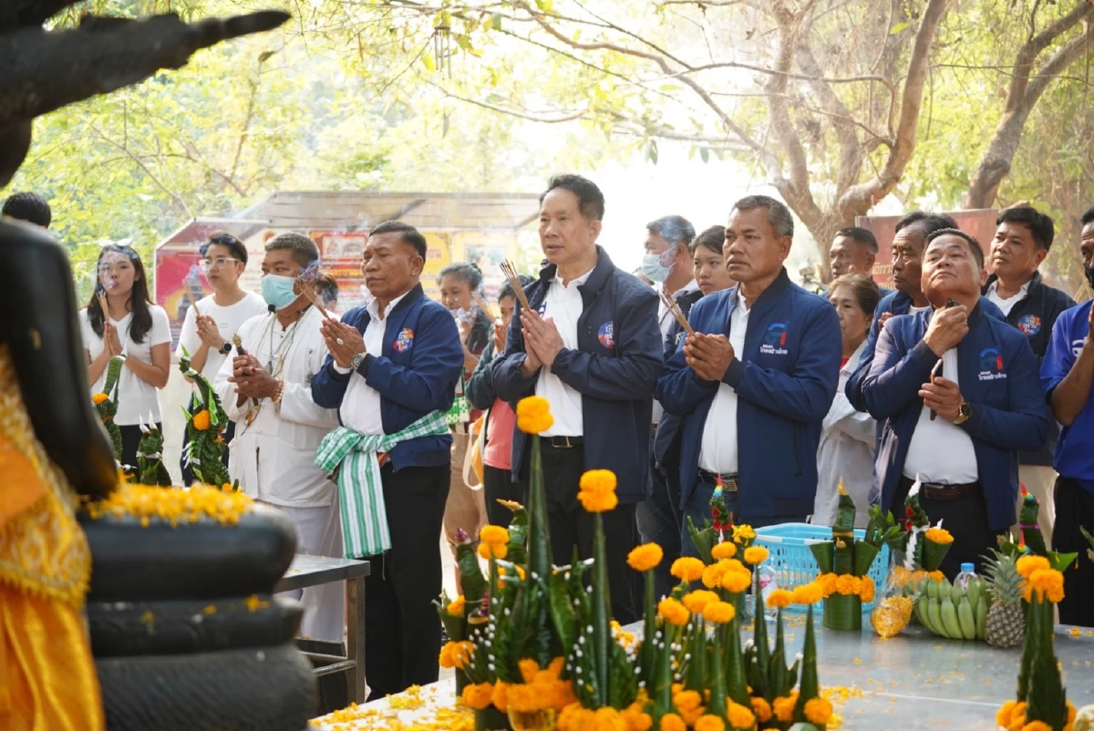 นายสุพันธุ์ มงคลสุธี รองหัวหน้าพรรคและประธานคณะกรรมการด้านเศรษฐกิจ พรรคไทยสร้างไทย