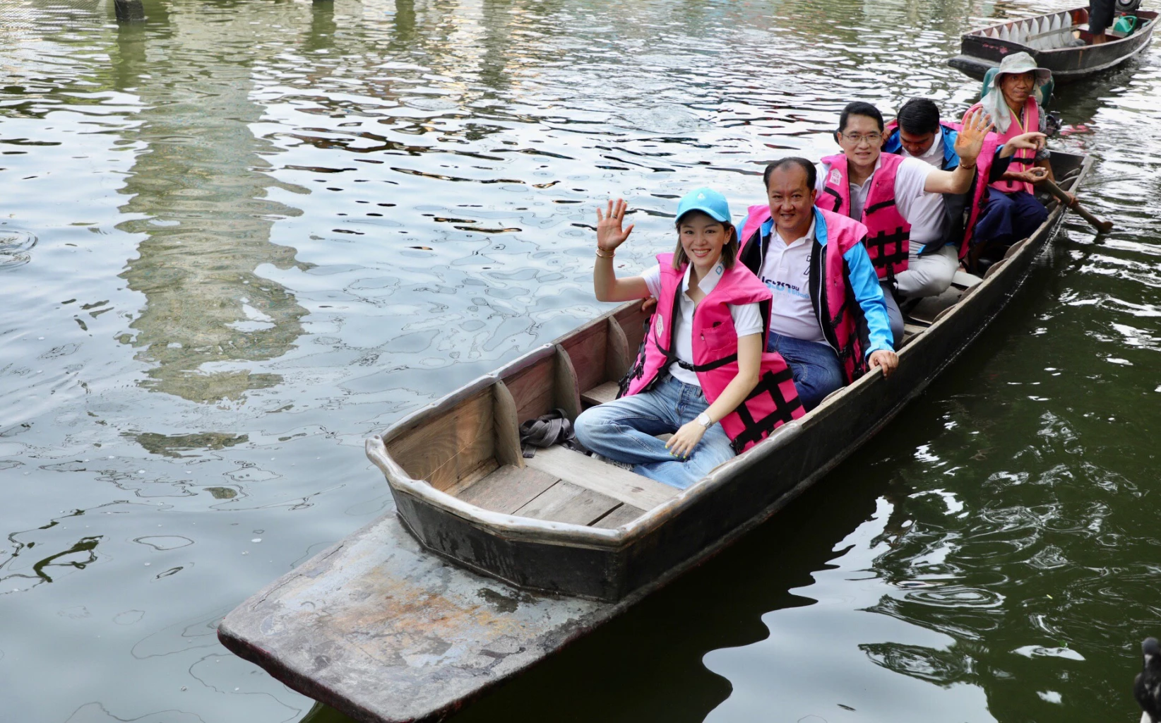 มาดามเดียร์ ลั่น'ประชาธิปัตย์'เอาจริงสางน้ำเค็มหนุน-จี้รัฐทบทวนค่าไฟ