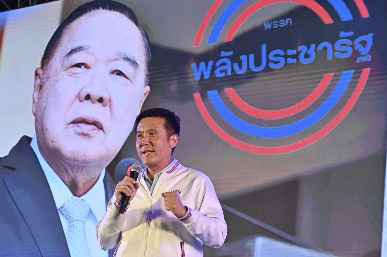 นายชัยวุฒิ ธนาคมานุสรณ์ รองหัวหน้าพรรคพลังประชารัฐ