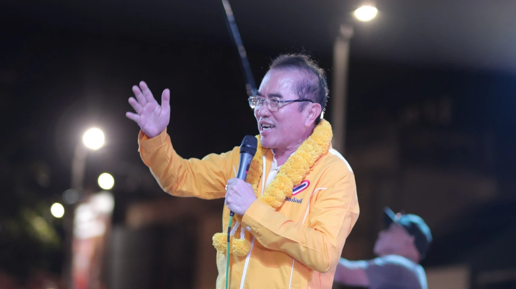 'ไทยภักดี' แฉ หลายพรรคซื้อเสียงโคราช เตือนให้ระวังนโยบายแจกเงิน