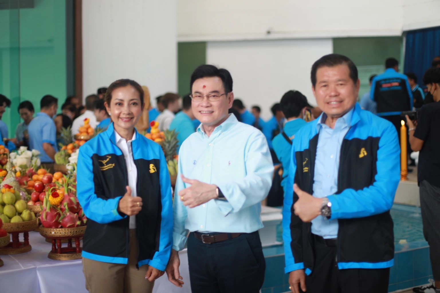 ทีมปชป.ร่วมงานวันครบรอบ 77ปีคึกคัก