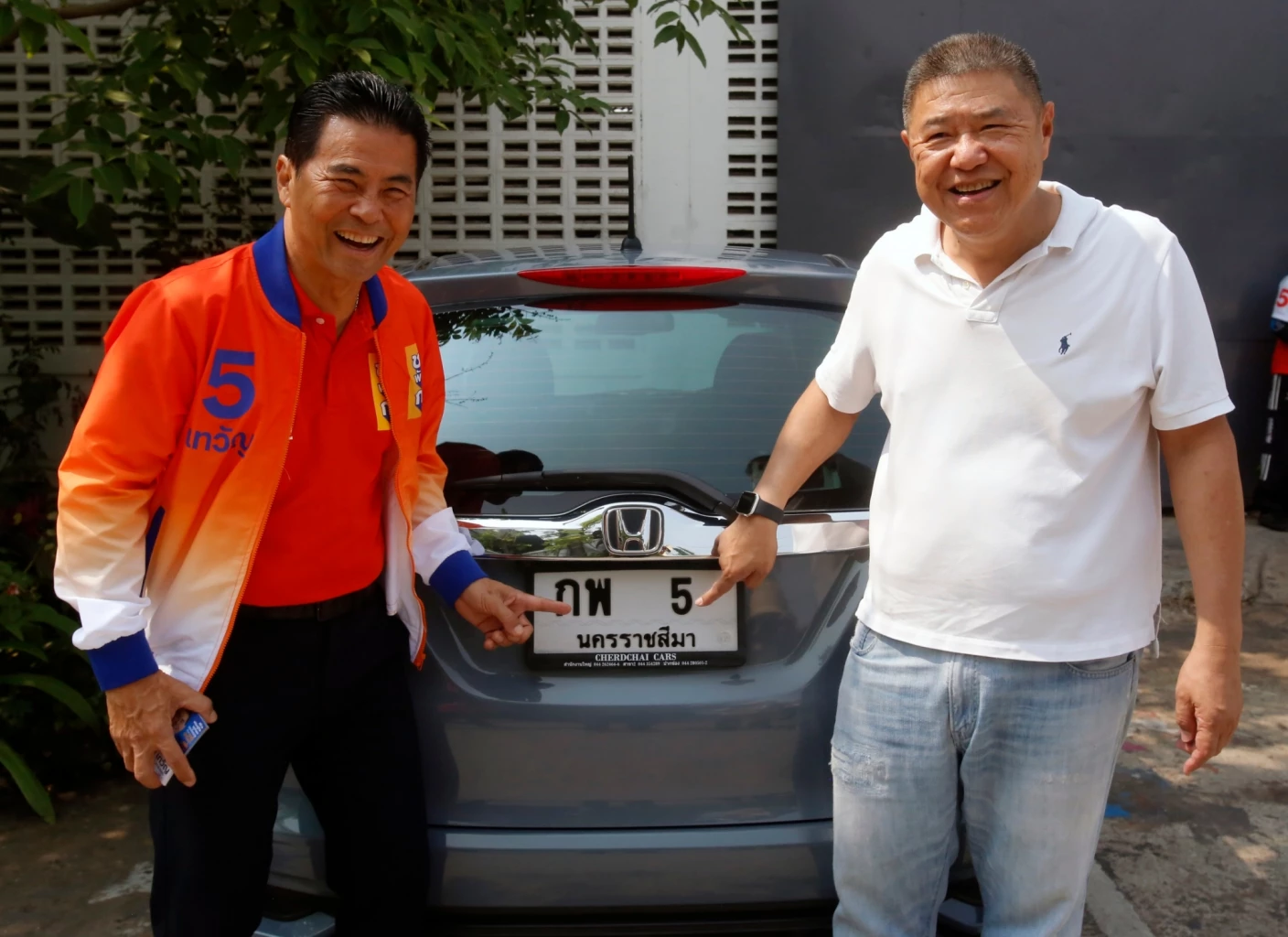 'เทวัญ' ลุยหาเสียง ชูหั่นค่า FT ช่วยเหลือประชาชนสู้ 'ค่าไฟแพง'