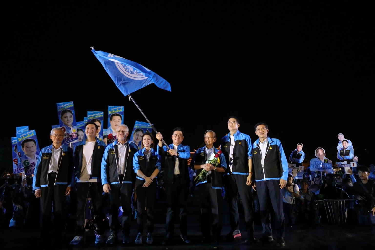 จุรินทร์ ถอดรหัส  ' ประชาธิปัตย์" หมายเลข 26  เลขมงคล -โอ่ผลงานดันส่งออกโต