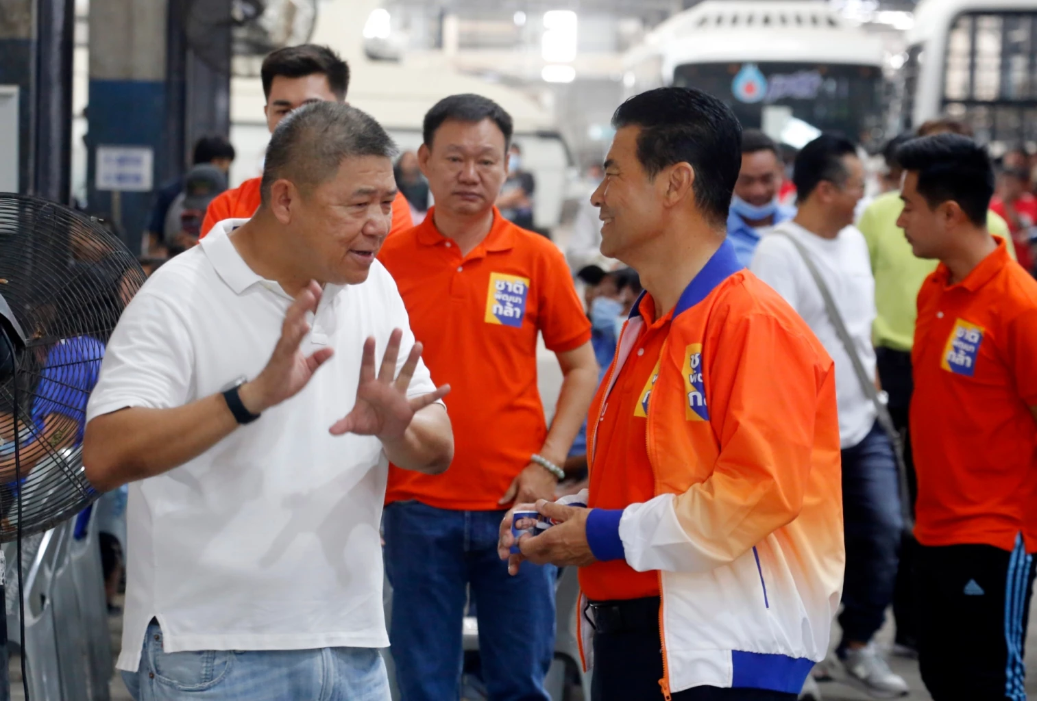 'เทวัญ' ลุยหาเสียง ชูหั่นค่า FT ช่วยเหลือประชาชนสู้ 'ค่าไฟแพง'