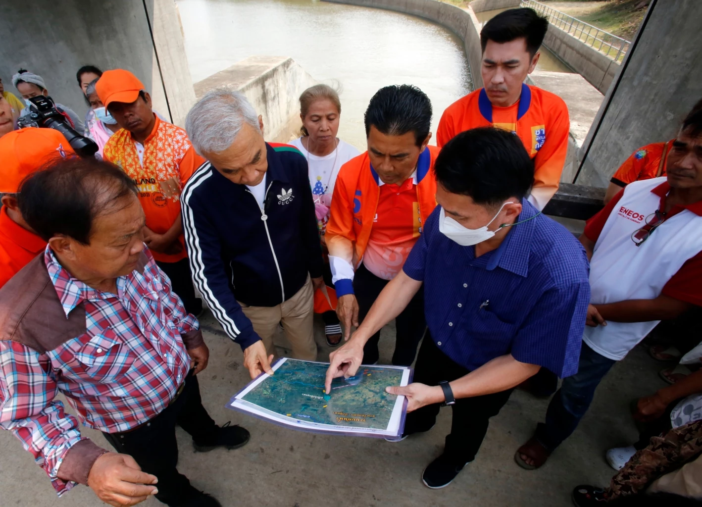 นายสุวัจน์  โชว์แก้ปัญหาน้ำท่วมโคราชอย่างยั่งยืน 