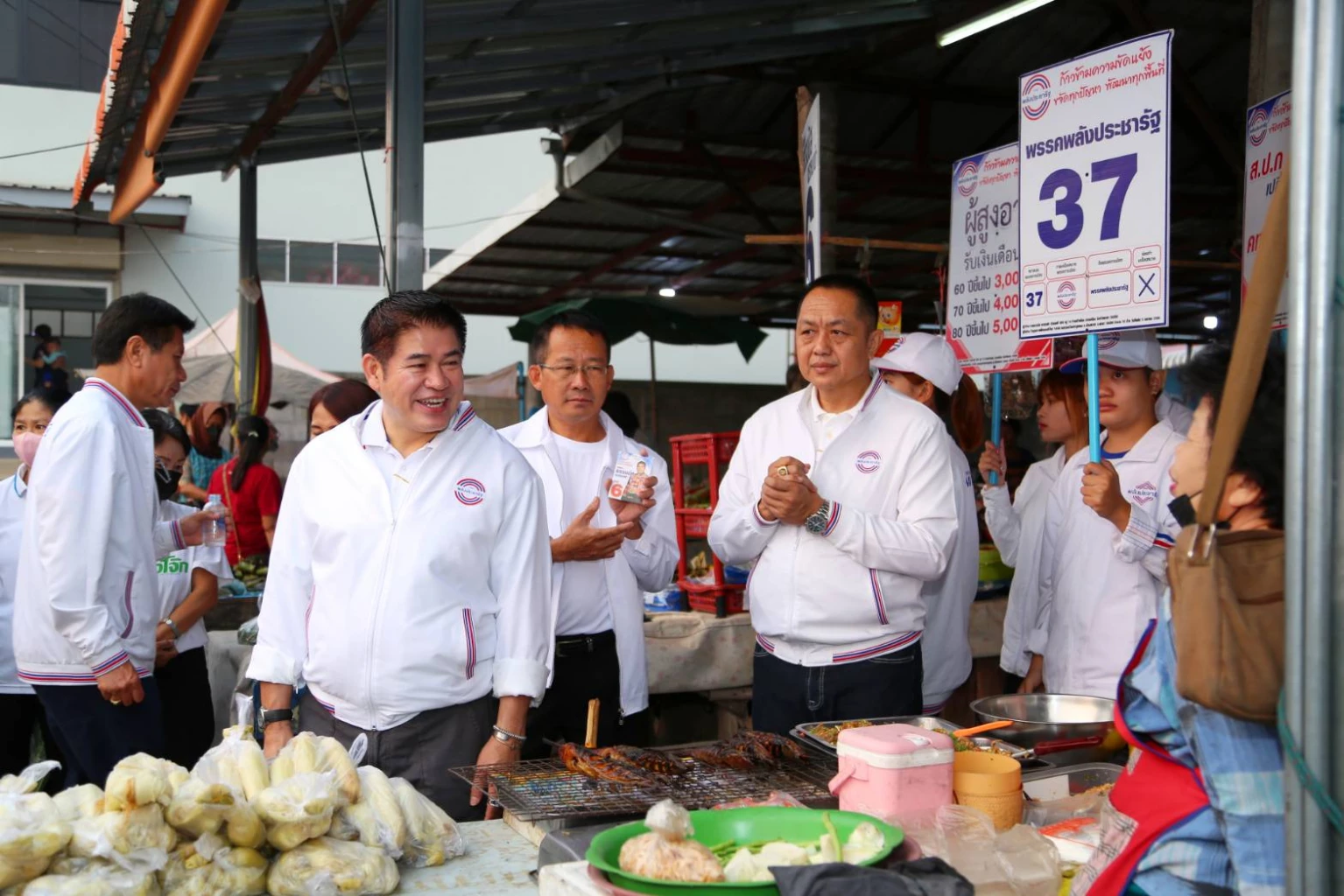 ร.อ.ธรรมนัส ลุยหาเสียงจ.พะเยา บ้านเกิด