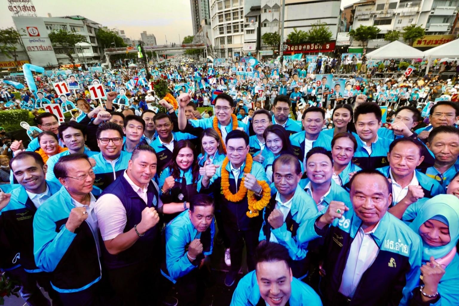 จุรินทร์  ขอคะแนนเสียงให้ 'ประชาธิปัตย์' โอ่ 4 ปี เป็นรัฐบาลผลงานจับต้องได้