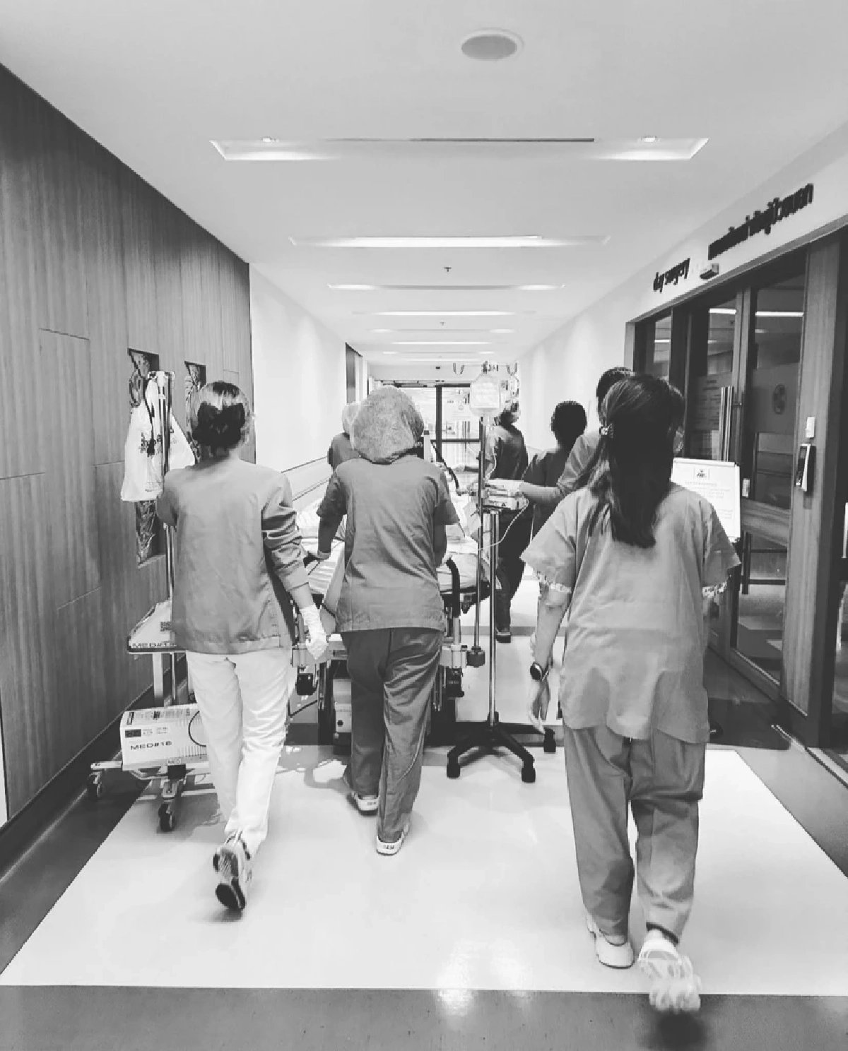 "คุณหญิงแมงมุม" ปลอดภัยแล้ว หลังเลือดไหลภายใน ต้องรับการผ่าตัดด่วน