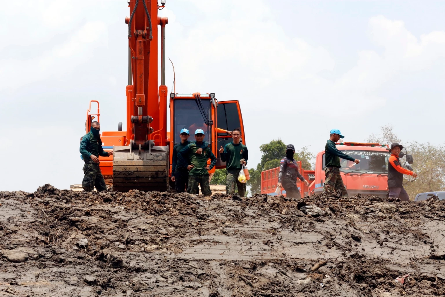 แก้ปัญหาน้ำท่วมโคราชอย่างยั่งยืน บรรจุเป็นนโยบายพรรคชาติพัฒนากล้า