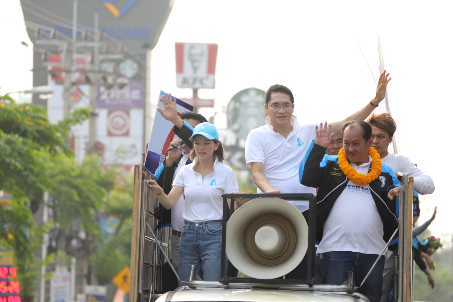 มาดามเดียร์ ลั่น'ประชาธิปัตย์'เอาจริงสางน้ำเค็มหนุน-จี้รัฐทบทวนค่าไฟ