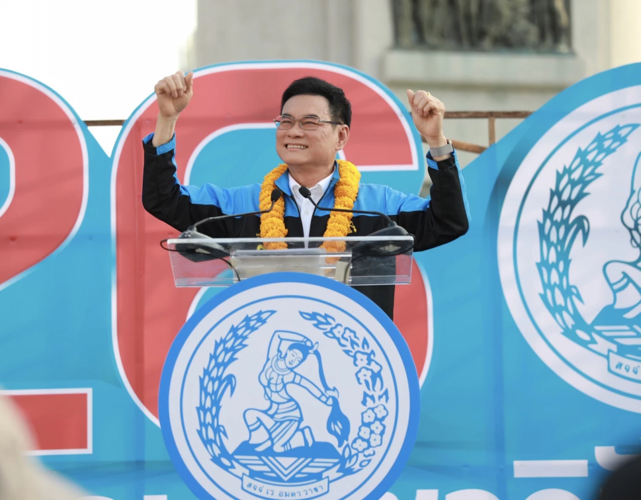 จุรินทร์  ขอคะแนนเสียงให้ 'ประชาธิปัตย์' โอ่ 4 ปี เป็นรัฐบาลผลงานจับต้องได้