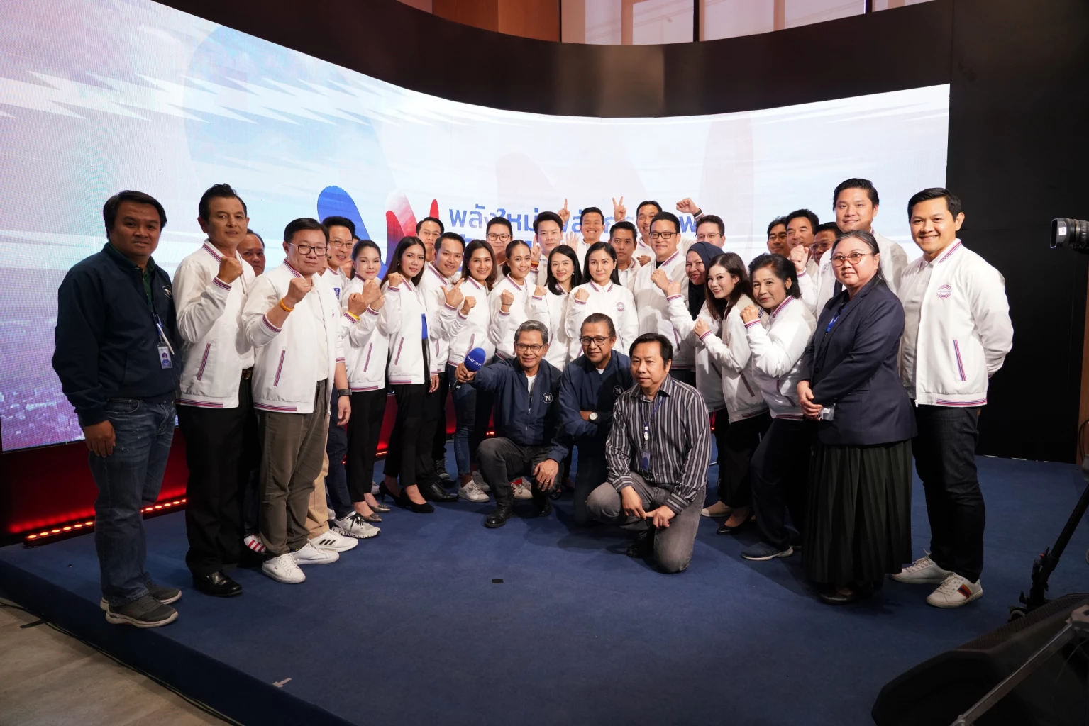 พลังประชารัฐ ลั่น ไม่จับขั้วกับคนทุจริต ชู ‘พี่ป้อม’ เหมาะเป็นนายกฯที่สุด