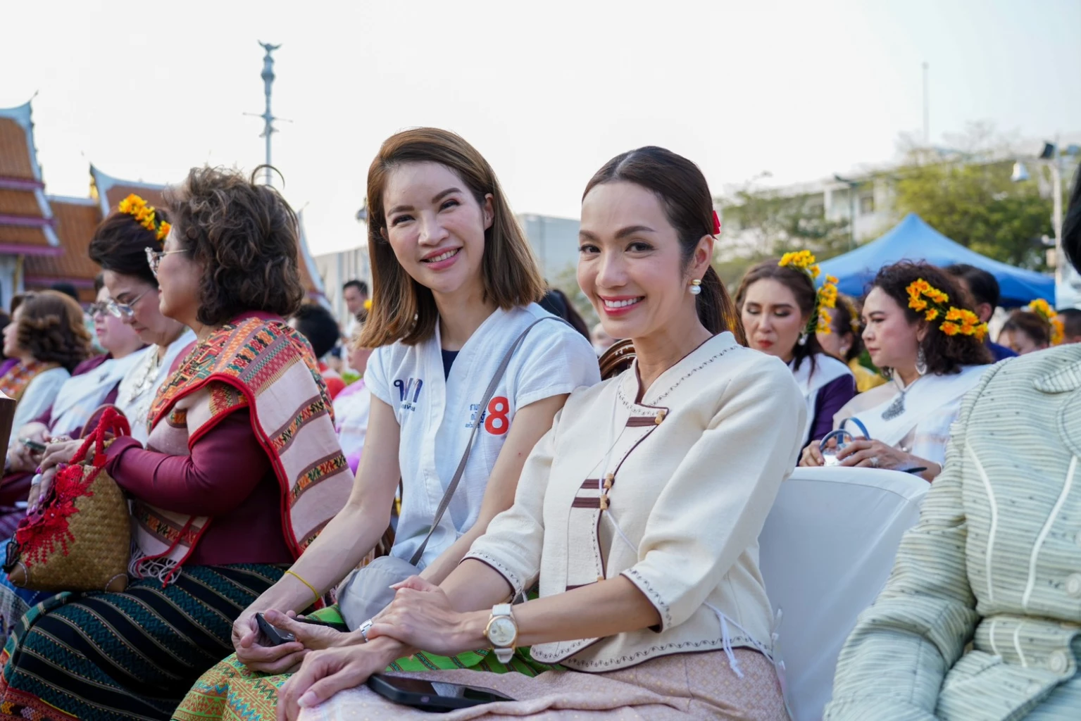 กานต์-กานต์กนิษฐ์ และ อ๋อม-สกาวใจ