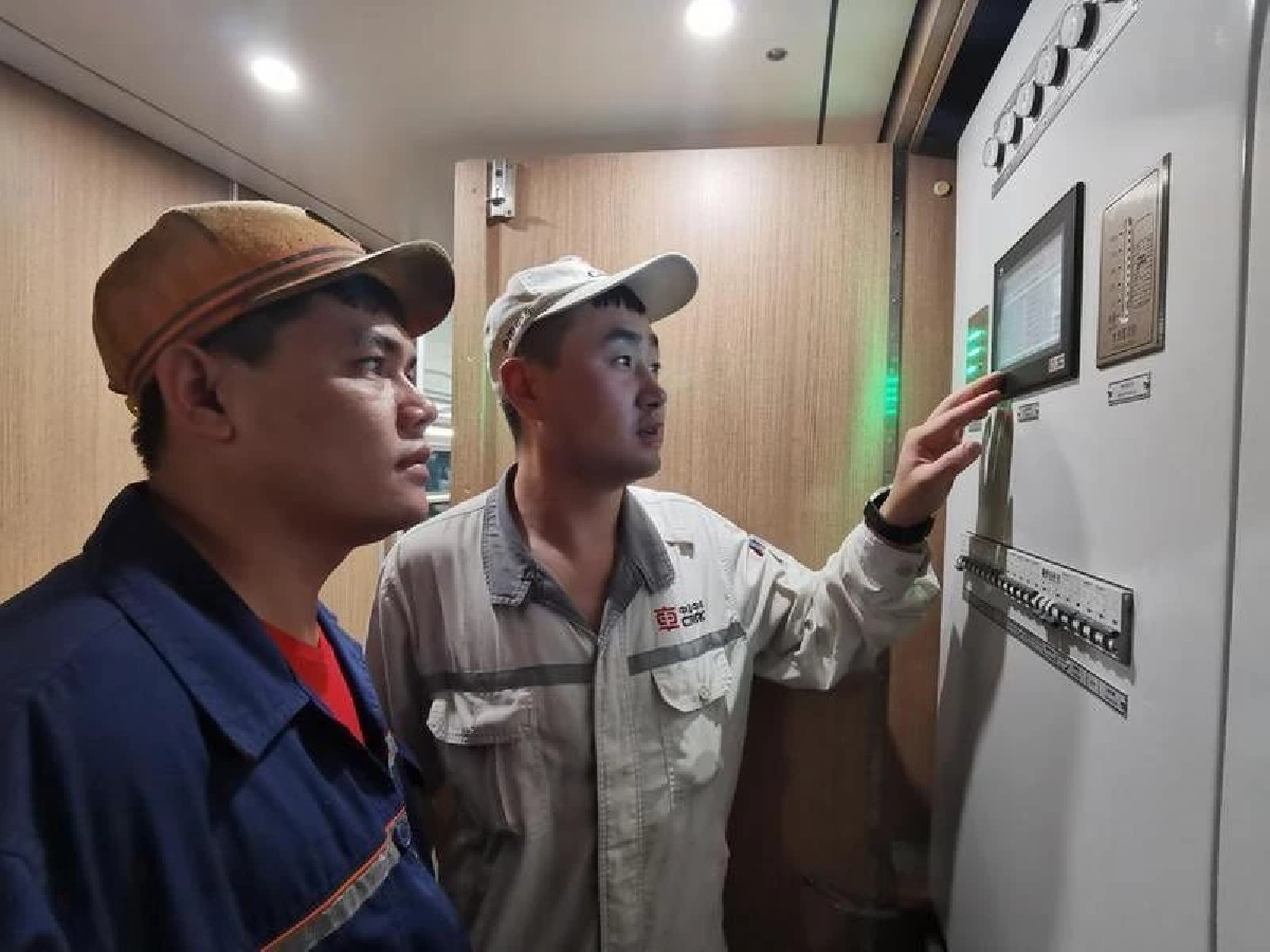 ซีอาร์อาร์ซี ซื่อฟาง ตรวจสอบระบบรถไฟจีนลาว