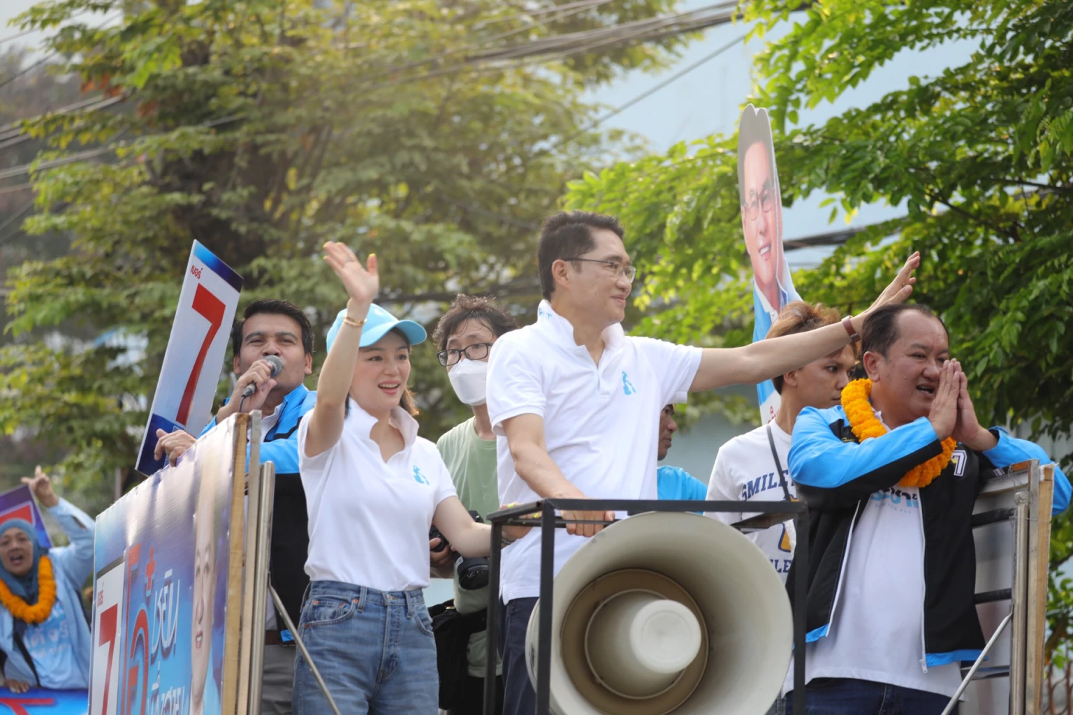 มาดามเดียร์ ลั่น'ประชาธิปัตย์'เอาจริงสางน้ำเค็มหนุน-จี้รัฐทบทวนค่าไฟ