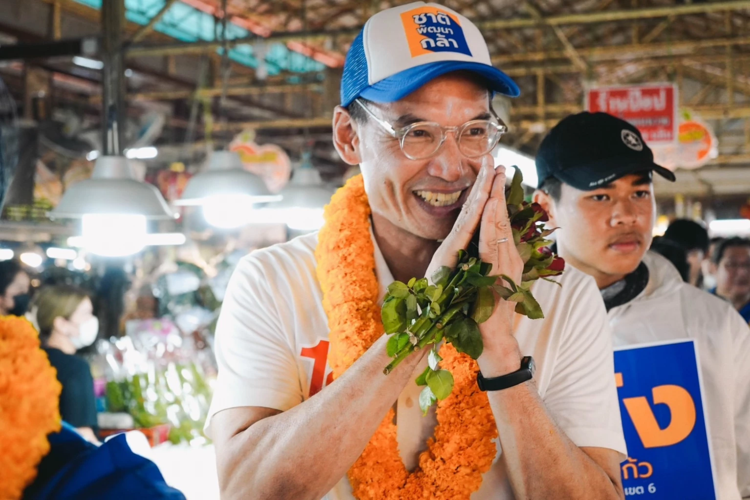 'กรณ์' อ้อน คนสามพรานเลือก ดร.ระวัง-'ชพก.เบอร์ 14'