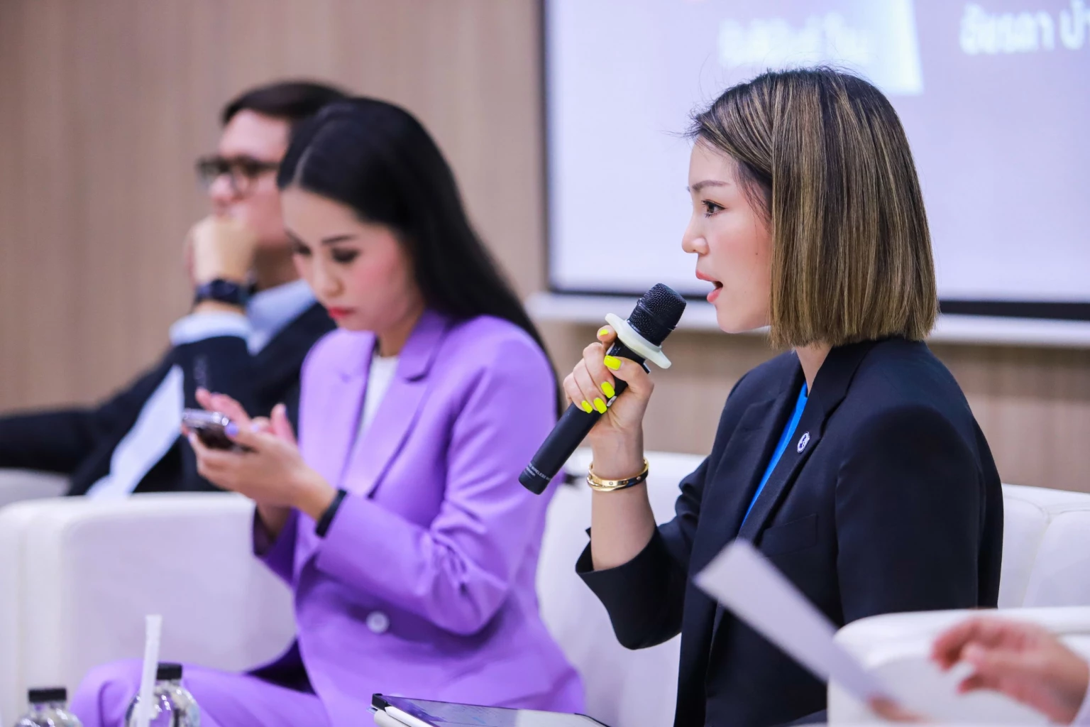 'มาดามเดียร์' ชู 'รัฐบาลเปิด' ประชาชนเข้าถึง ตรวจสอบภาครัฐได้