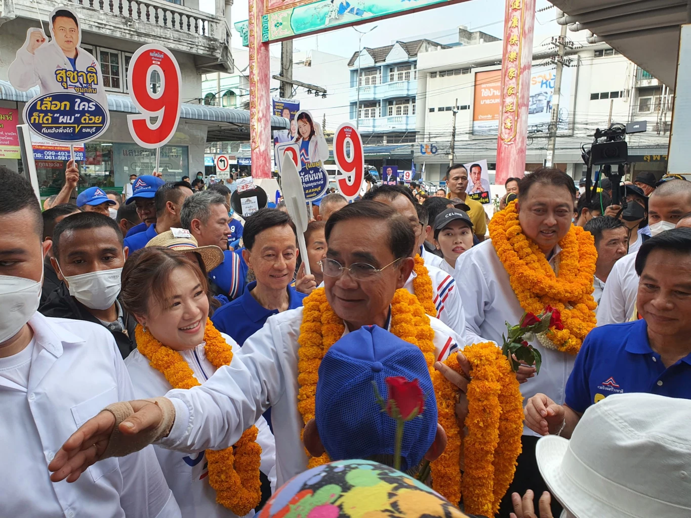 พรรครวมไทยสร้างชาติหาเสียงตลาดหนองมน