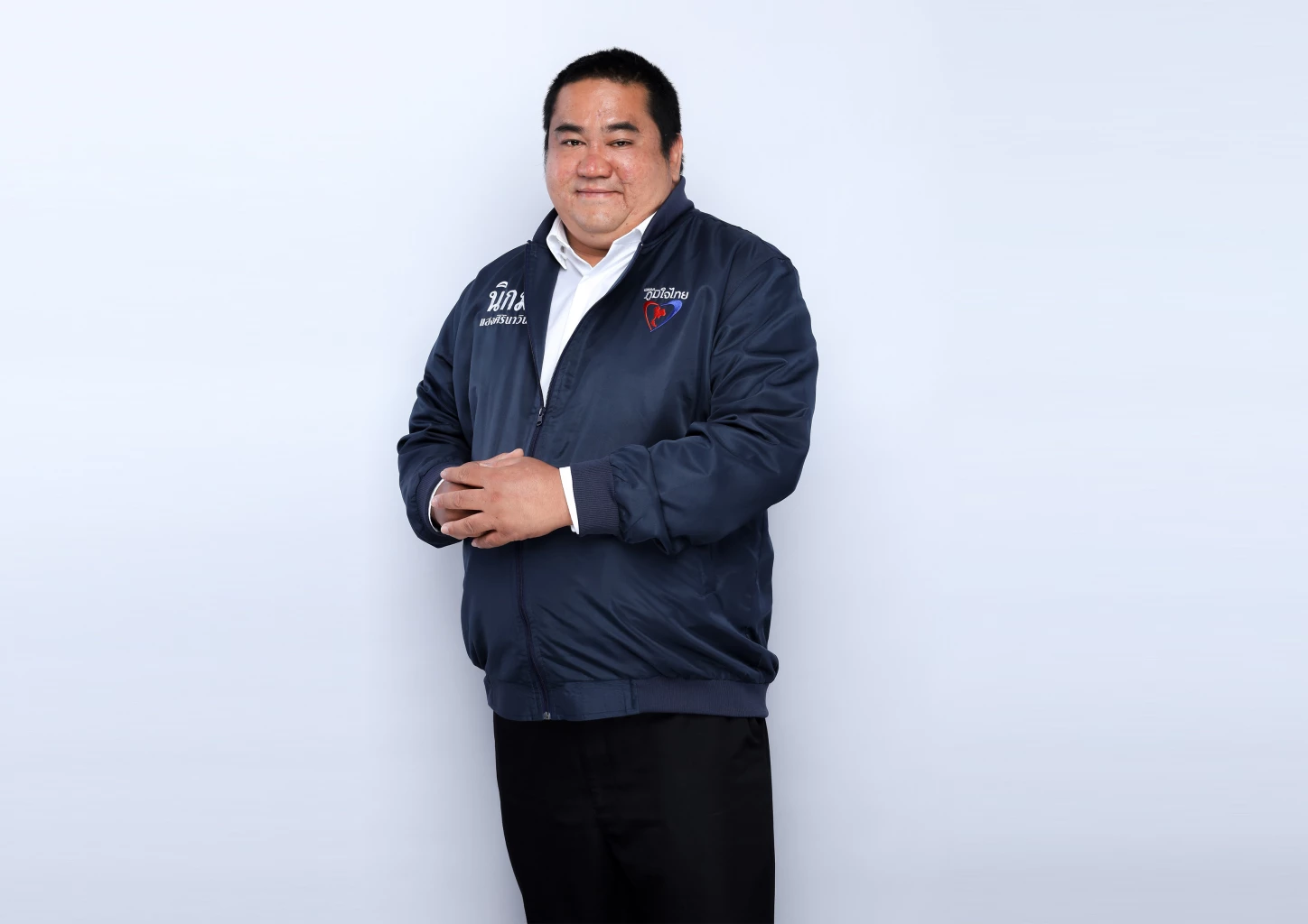 นายนิกม์ แสงศิรินาวิน