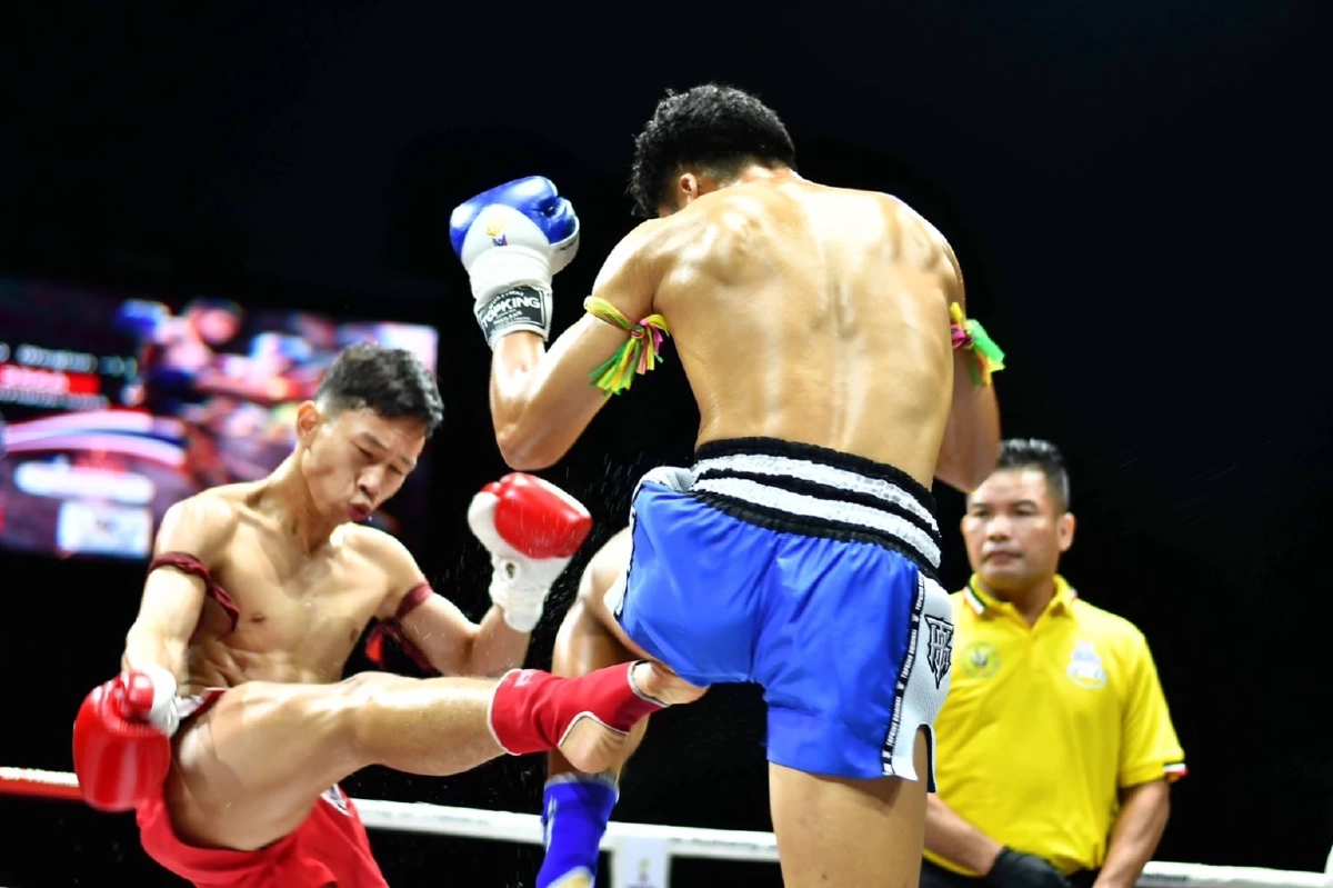 เจนภพ - หยกเพชร คว้าชัย  "มวยไทยท้องถิ่นจากรากหญ้าสู่สากล" ลิ่วรอบรองฯ