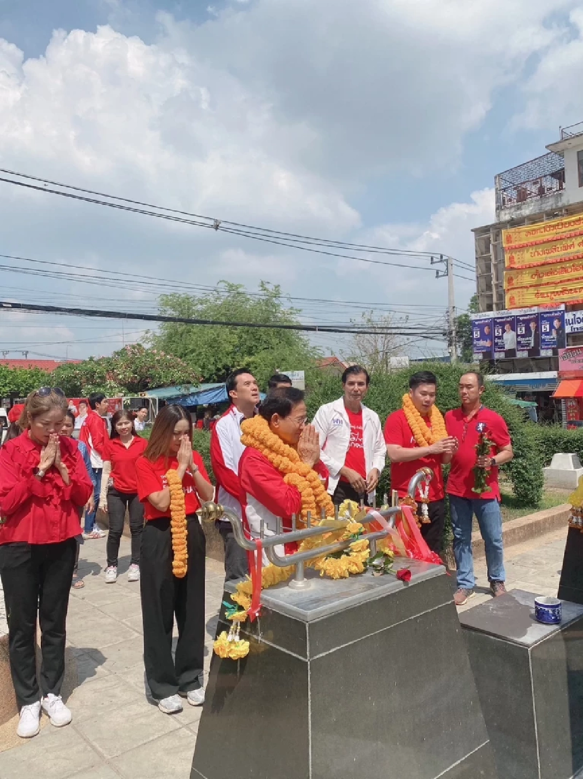 นายสมชาย นำทัพหาเสียงจ.นครสวรรค์