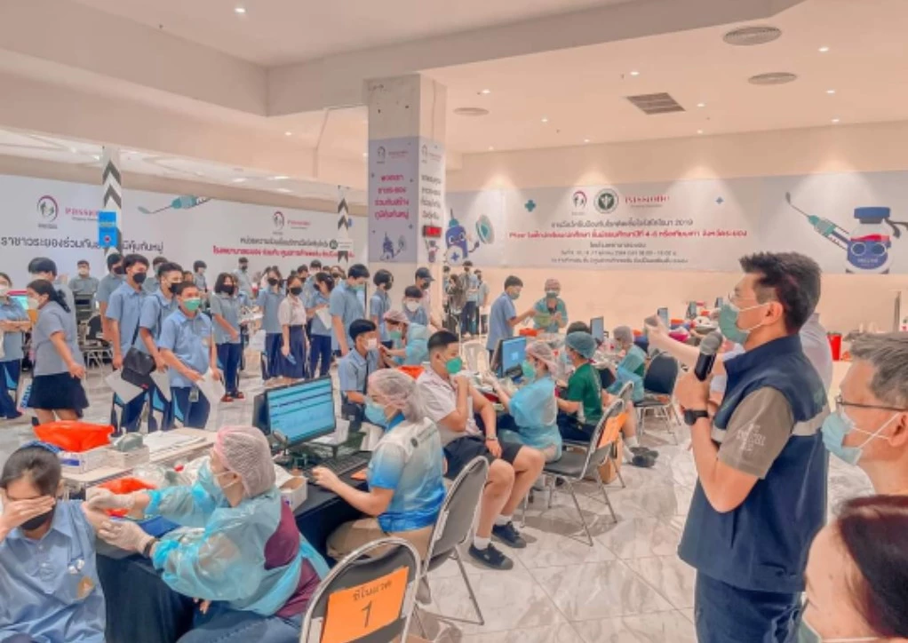 นายสาธิตลงพื้นที่จ.ระยอง ช่วงโควิด