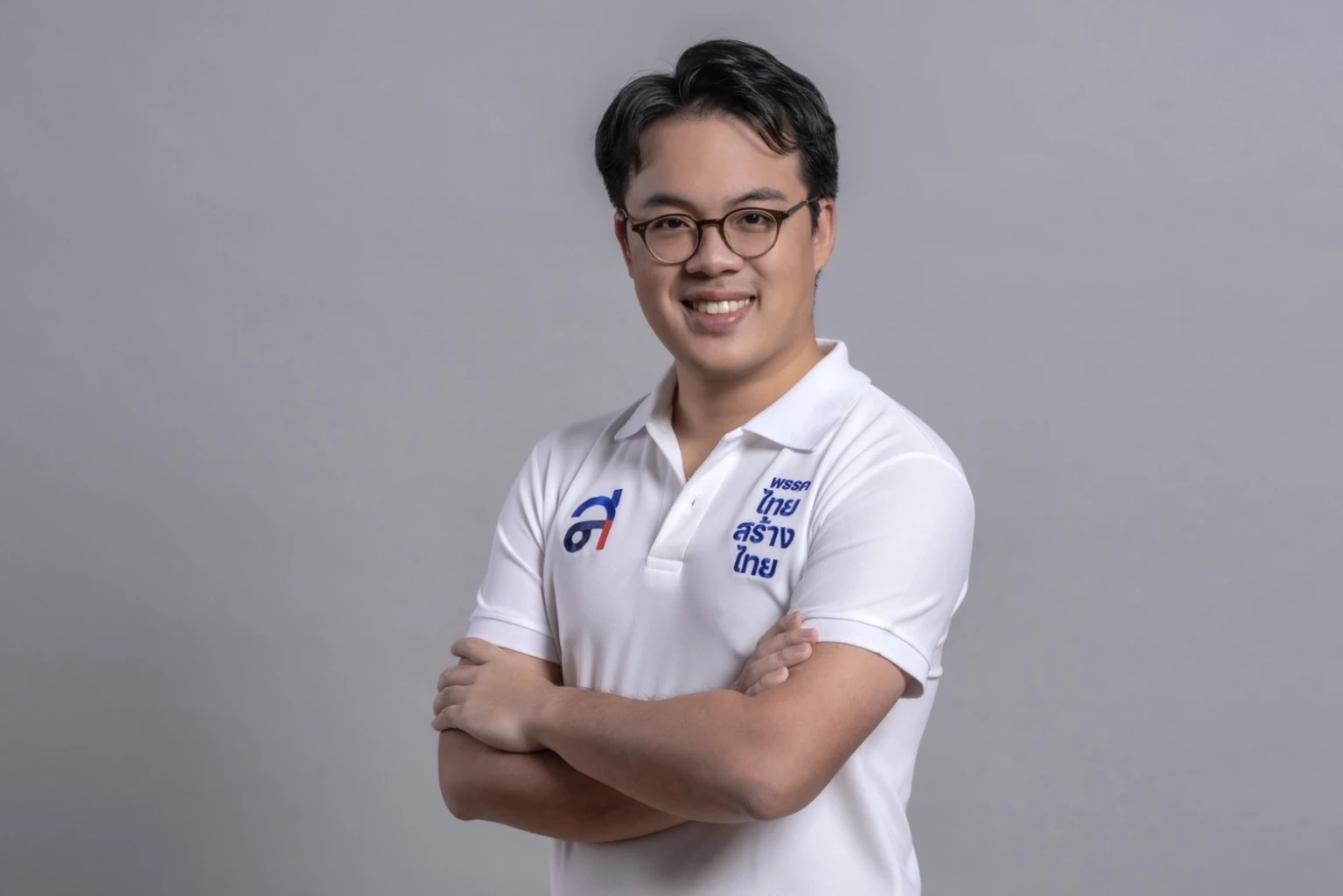 นายตรีรัตน์ ศิริจันทโรภาส