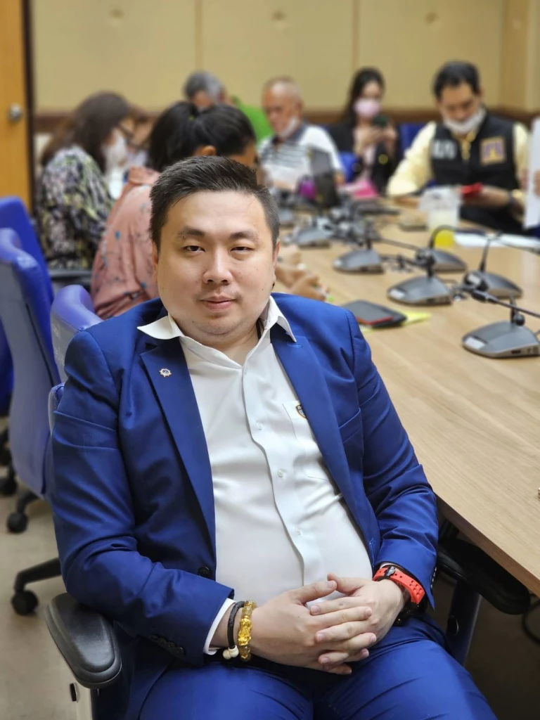 แฉ ‘พิธา’ วางอุบายหุ้นไอทีวี  ใช้แผน โยนกระเบื้องล่อหยก