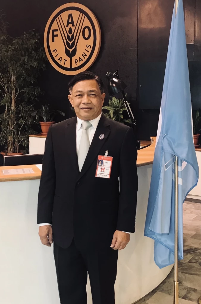 อลงกรณ์ พลบุตร  