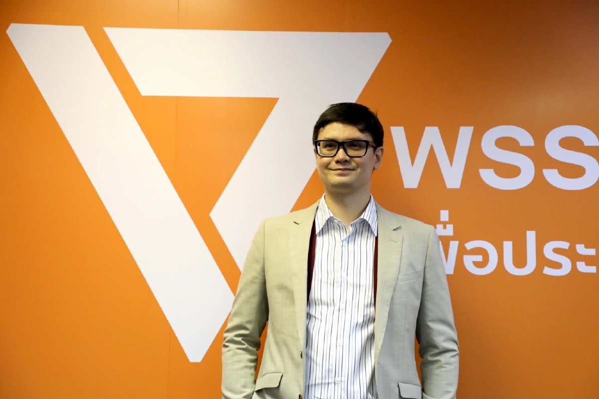 รังสิมันต์ โรม สส.บัญชีรายชื่อพรรคก้าวไกล