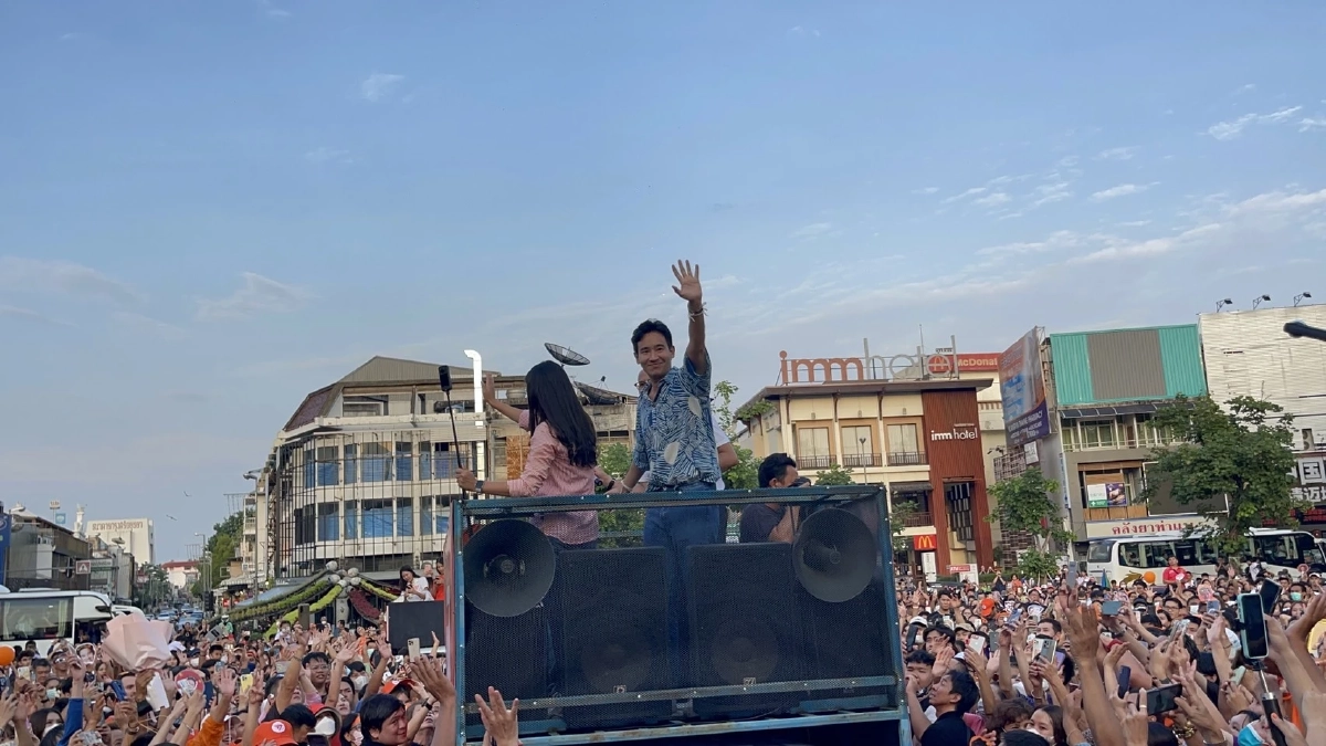 ว่าที่นายกฯแห่ง 'ก้าวไกล' ขอชาวเชียงใหม่จับมือไปข้างหน้า ได้เวลาสู่อนาคต