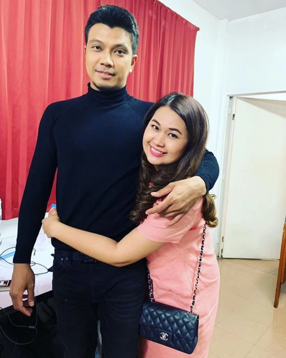 เดือด พี่ชาย ‘หนุ่ม กะลา’ โพสต์ขอบคุณแฟนคลับน้องชาย แต่แซะ ‘จูน’ ไม่เลิก
