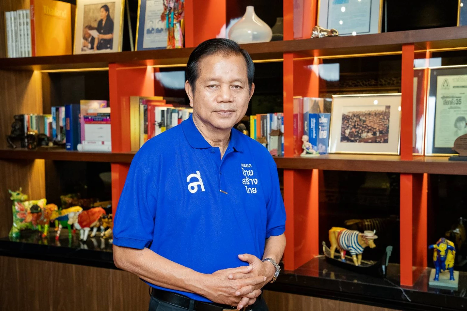 นายชวลิต วิชยสุทธิ์