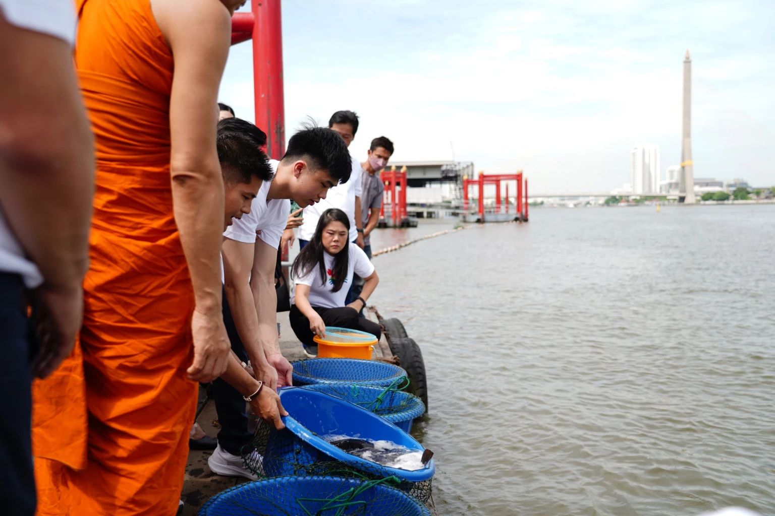 เจ้าคุณประสาร อวยพรวันเกิด 'อดีตนายกฯยิ่งลักษณ์' ได้กลับประเทศไทย