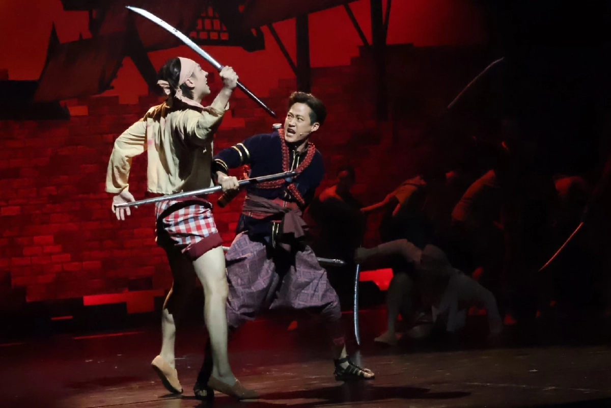 "พิษสวาท เดอะมิวสิคัล"