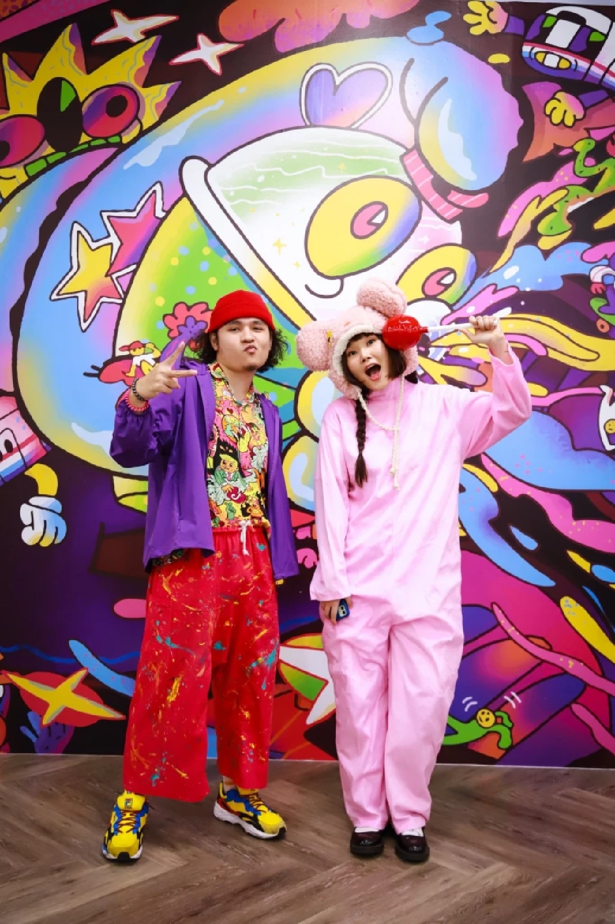 ‘ตุ๊-พลอย’ 2 ศิลปินรุ่นใหม่ โชว์งานศิลปะใจกลางเมือง ในเมโทร อาร์ต ซีรีส์ 2